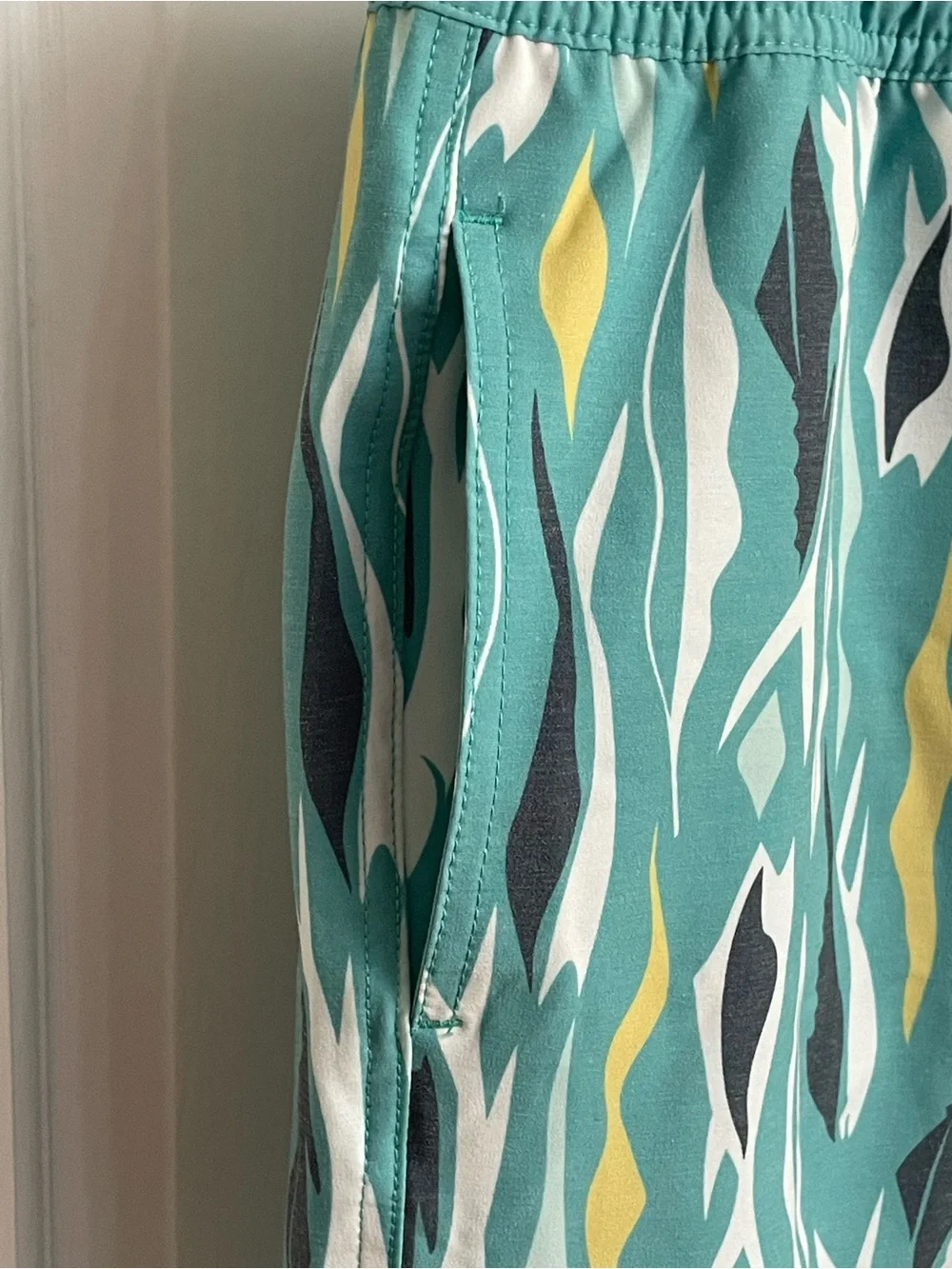 Salt Life Men’s Teal Patterned Swim Trunks with Yellow & Navy Accents
